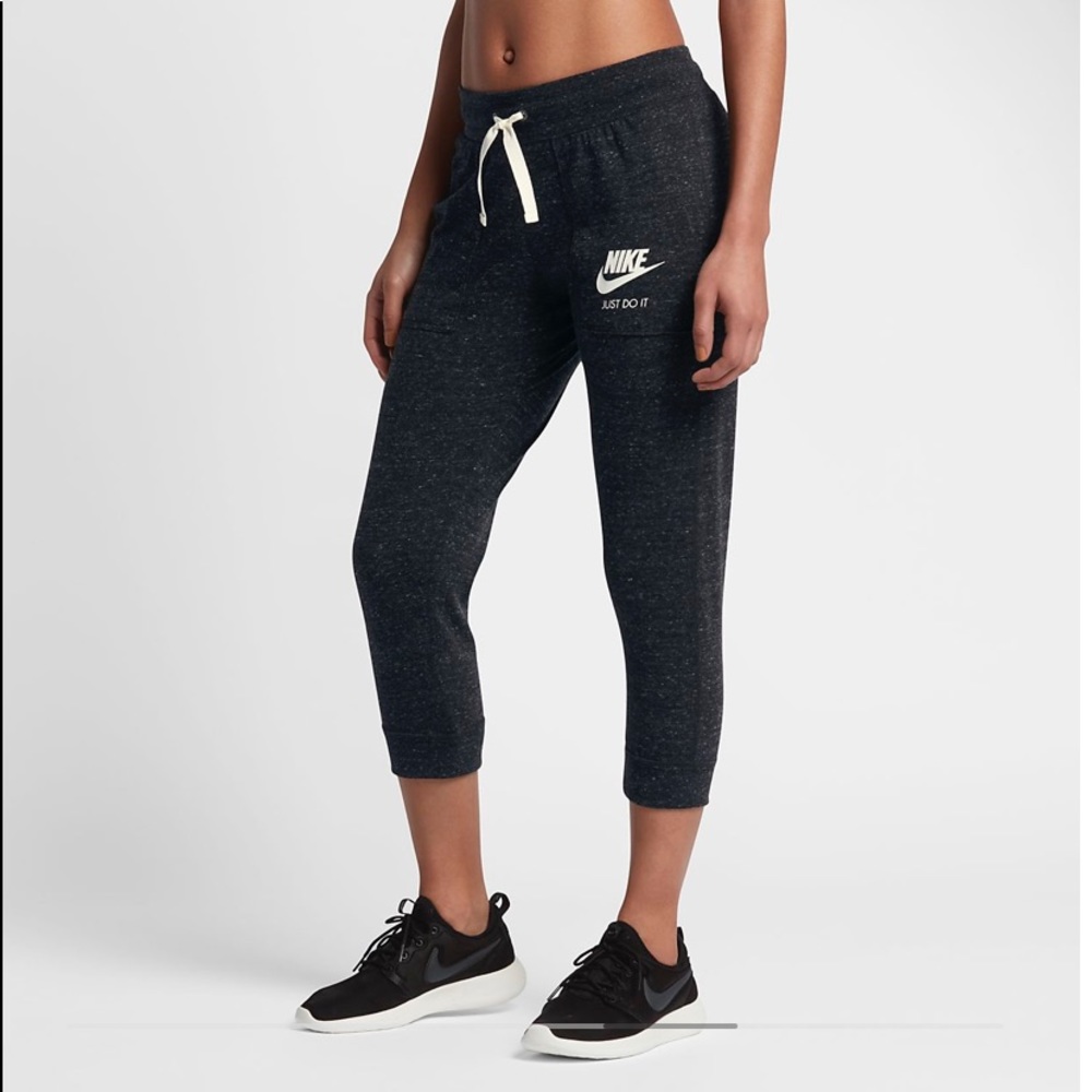 Nike joggers